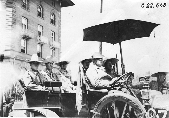 Participants in Colorado Springs, Colo., at 1909 Glidden Tour