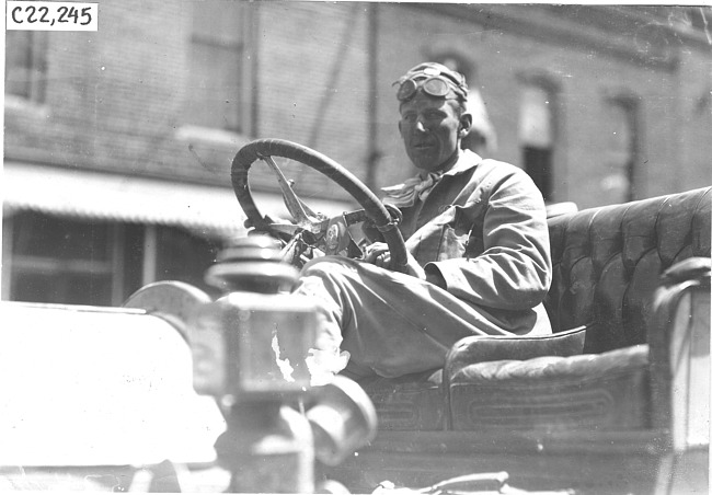 Participant in Colorado Springs, Colo., at the 1909 Glidden Tour