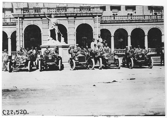 Participants in Colorado Springs, Colo., at the 1909 Glidden Tour