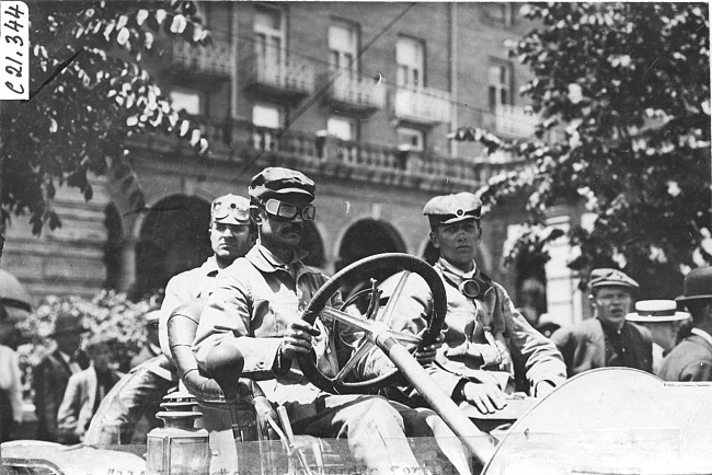 J.C. Moore in the Lexington car in Colorado Springs, Colo., at the 1909 Glidden Tour