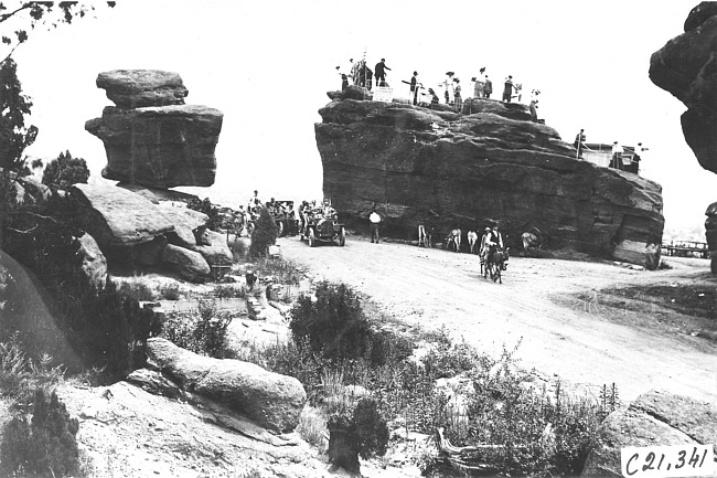 Glidden tourists at Balanced Rock in the Garden of the Gods, Colo., at the 1909 Glidden Tour