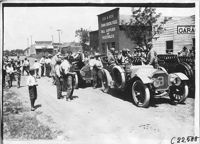 Pierce-Arrow car #8 in Hugo, Colo., at the 1909 Glidden Tour