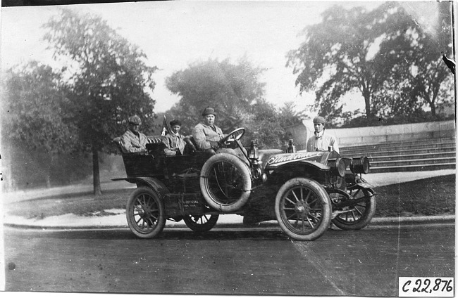 George Smithson in Studebaker car in Kansas City, Mo., at 1909 Glidden Tour