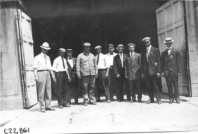 Moline team at Kansas City, Mo., at 1909 Glidden Tour