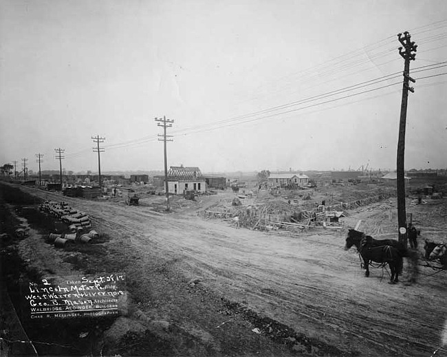 Construction of the Lincoln Motor Company building, photo no. 2