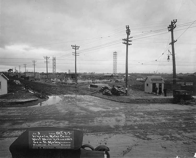 Construction of the Lincoln Motor Company building, photo no. 3