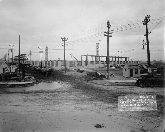Construction of the Lincoln Motor Company building, photo no. 5