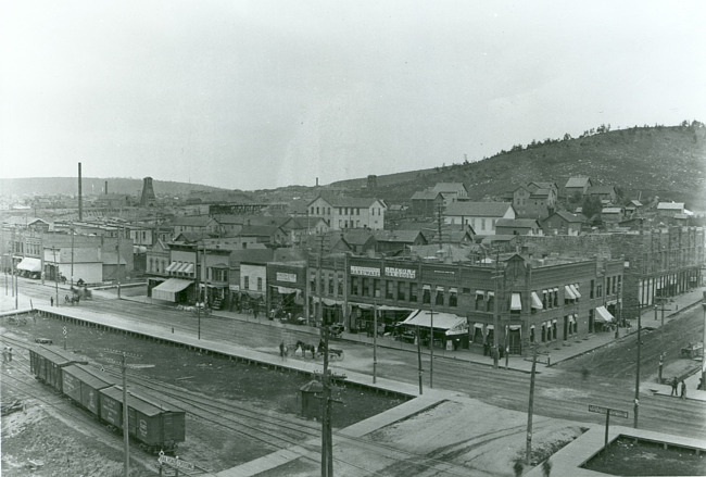 View of Iron Mountain's South Stephenson Avenue