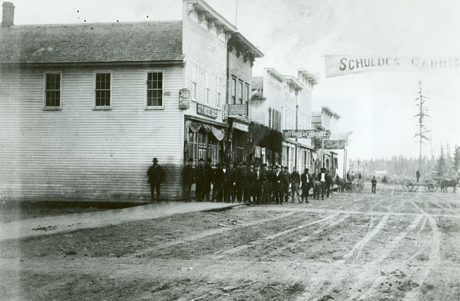 View of the east side of the 300 block of South Stephenson Avenue, looking south