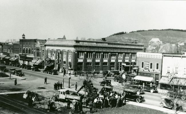 Street scene Iron Mountain