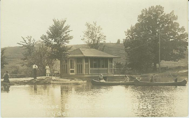 Tea House at Old Mill Pond