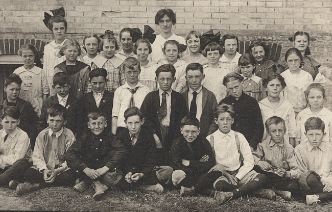 Alden School Class 1917